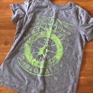 Soft distressed short sleeve graphic tee